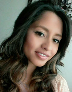 30 Year Old Bogota, Colombia Woman