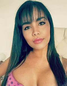 30 Year Old Bogota, Colombia Woman