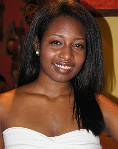 23 Year Old Barranquilla, Colombia Woman