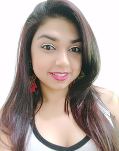 21 Year Old Bucaramanga, Colombia Woman