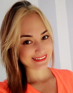 34 Year Old Medellin, Colombia Woman