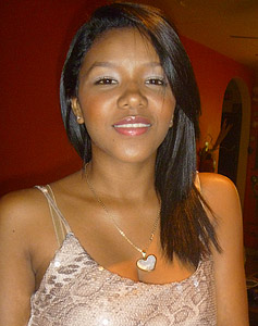 21 Year Old Barranquilla, Colombia Woman