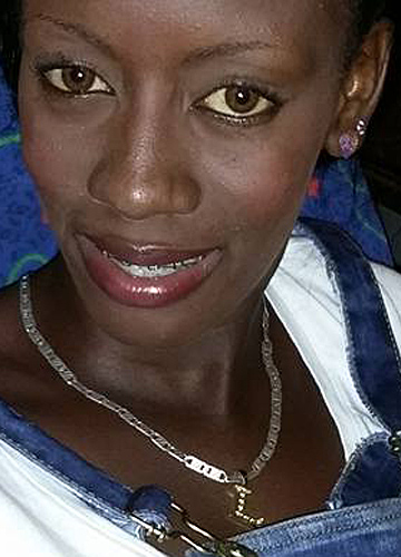 30 Year Old Cartagena, Colombia Woman
