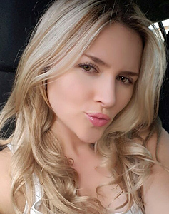 32 Year Old Garzon, Colombia Woman