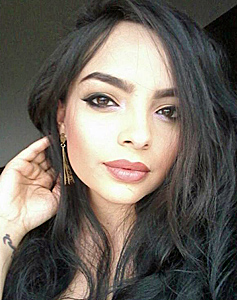 32 Year Old Medellin, Colombia Woman