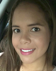 35 Year Old Bucaramanga, Colombia Woman