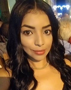 25 Year Old Cartagena, Colombia Woman