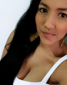 27 Year Old Barranquilla, Colombia Woman