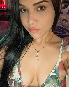 20 Year Old Barranquilla, Colombia Woman