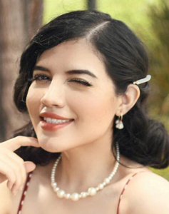 23 Year Old Mexico City, Mexico Woman