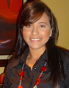 24 Year Old Barranquilla, Colombia Woman