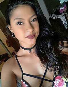 20 Year Old Palmira, Colombia Woman
