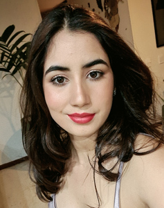 26 Year Old Medellin, Colombia Woman