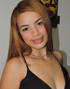 21 Year Old Medellin, Colombia Woman
