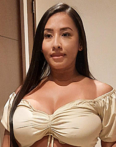 30 Year Old Cucuta, Colombia Woman