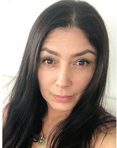 46 Year Old Medellin, Colombia Woman