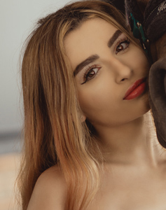 20 Year Old Medellin, Colombia Woman