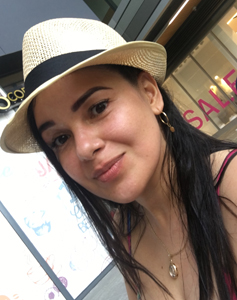 43 Year Old Cali, Colombia Woman