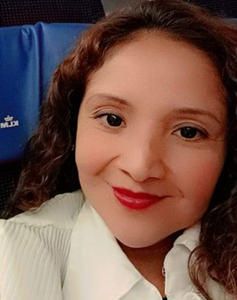 46 Year Old Barcelona, España Woman