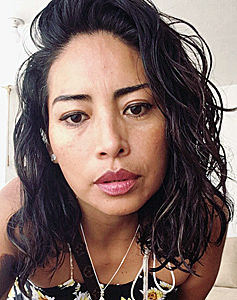 48 Year Old Quito, Ecuador Woman