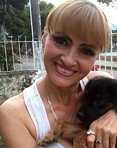 55 Year Old Cali, Colombia Woman