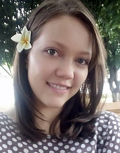 30 Year Old Bogota, Colombia Woman