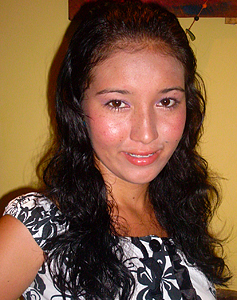 24 Year Old Barranquilla, Colombia Woman