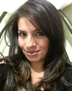 40 Year Old Guayaquil, Ecuador Woman