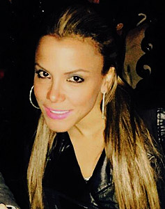 32 Year Old , España Woman