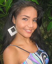 27 Year Old Barranquilla, Colombia Woman