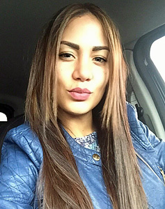 33 Year Old Medellin, Colombia Woman