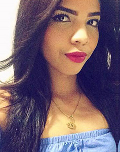 20 Year Old Barranquilla, Colombia Woman