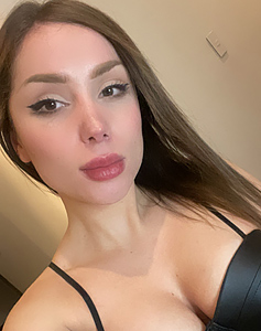 29 Year Old Bogota, Colombia Woman