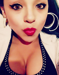 25 Year Old Bogota, Colombia Woman