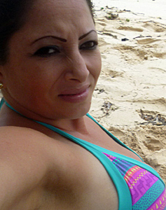 45 Year Old Armenia, Colombia Woman