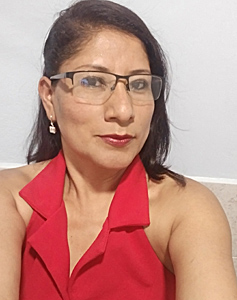 40 Year Old Puebla, Mexico Woman