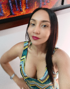 43 Year Old Bogota, Colombia Woman